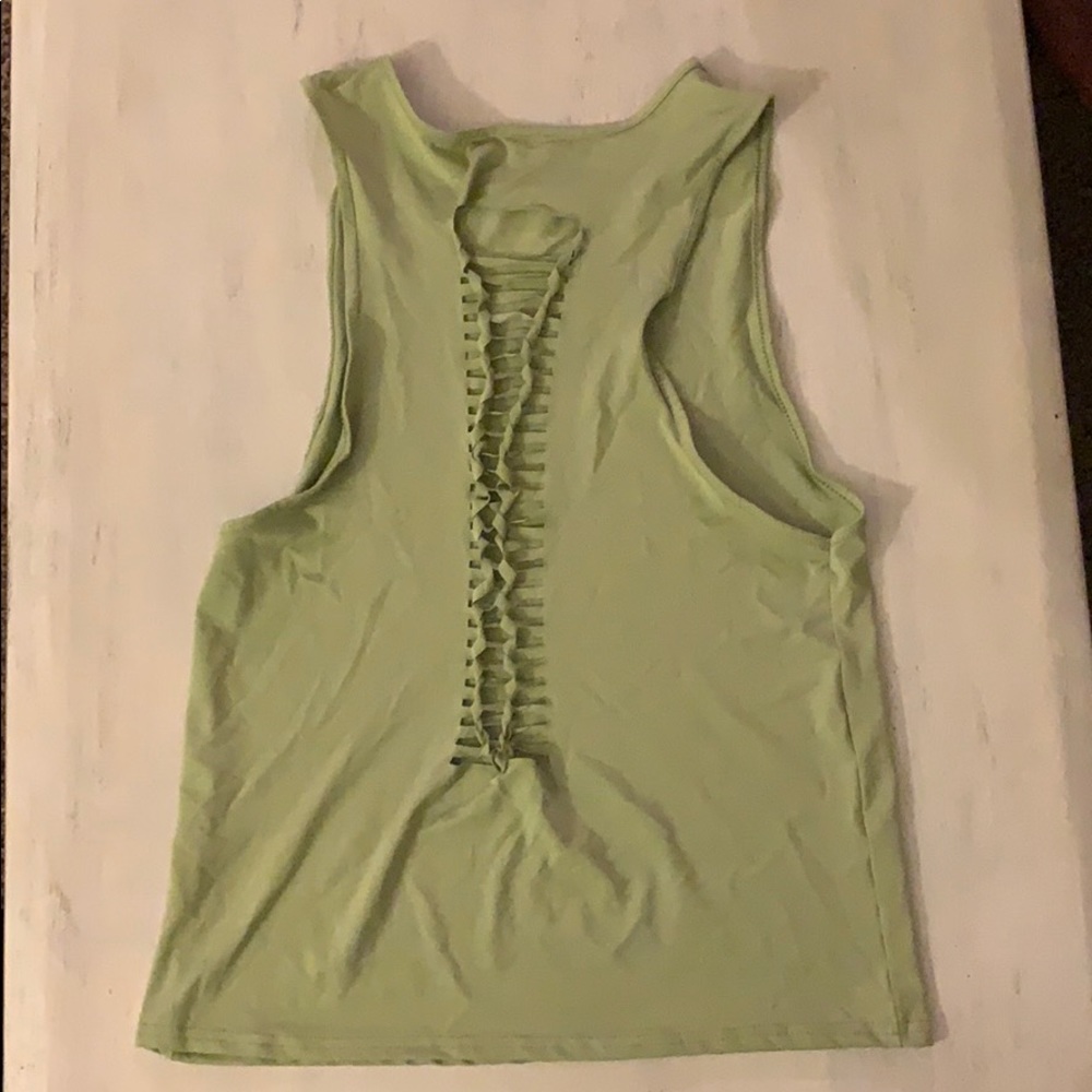 Workout tank top